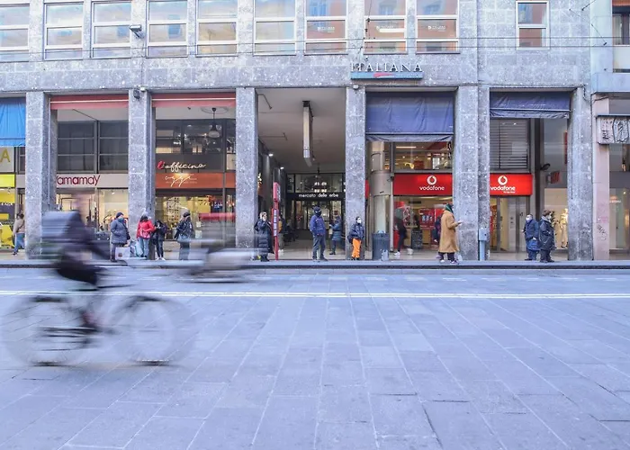 Close To Food And Shopping