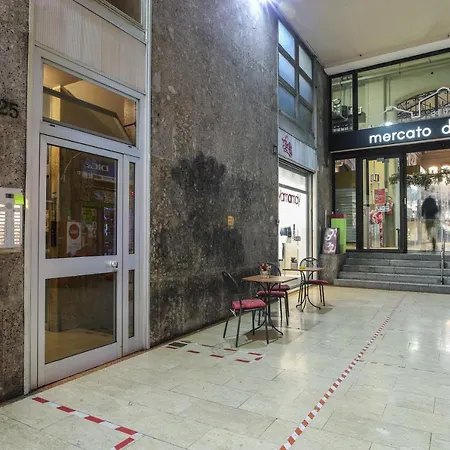 Close To Food And Shopping Apartamento